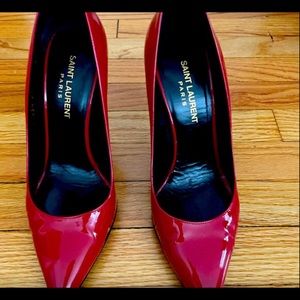 100% authentic YSL cherry red patent leather  pumps. Excellent condition.